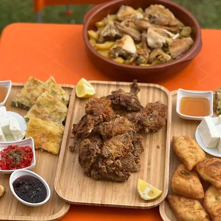 Çiftlik konaklama Miri Farm *